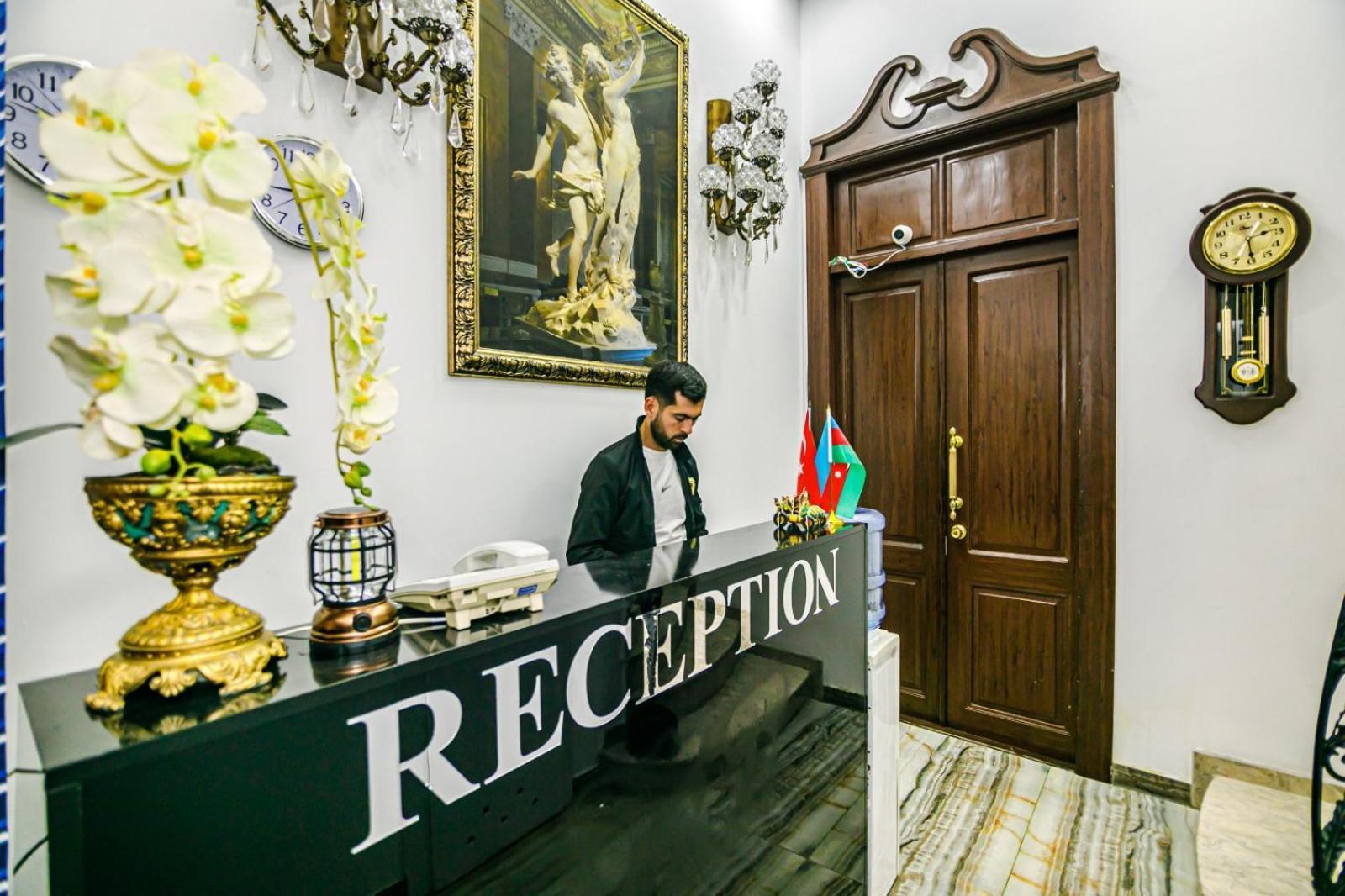 Sera Hotel Baku Exterior photo