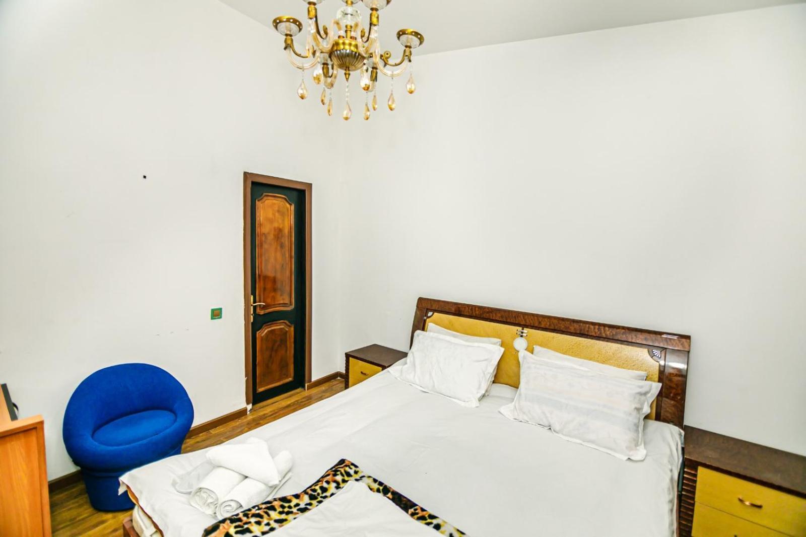 Sera Hotel Baku Exterior photo